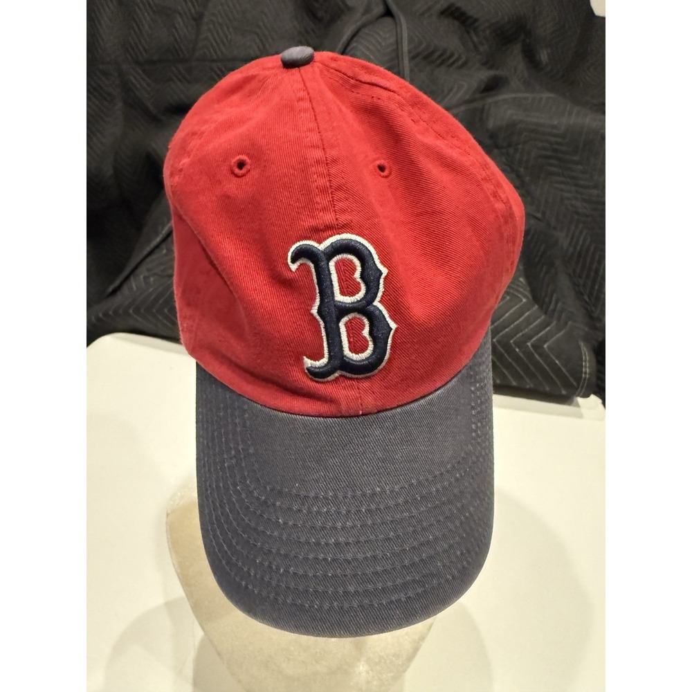 Vintage MLB Boston Red Soxs Fitted Baseball Cap By Twin Enterprises (Now '47) XL